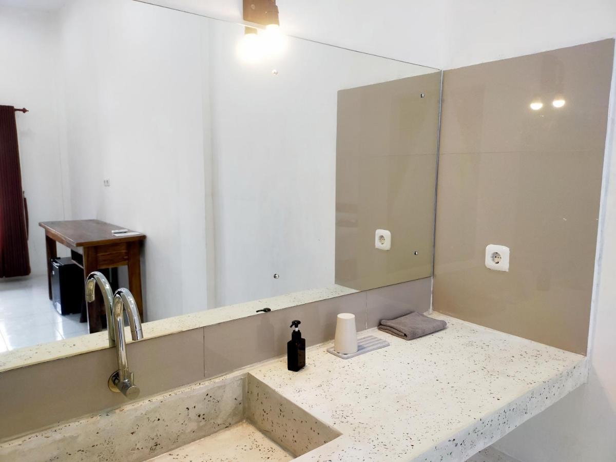 Mango Room Mandalika Kuta  Kültér fotó